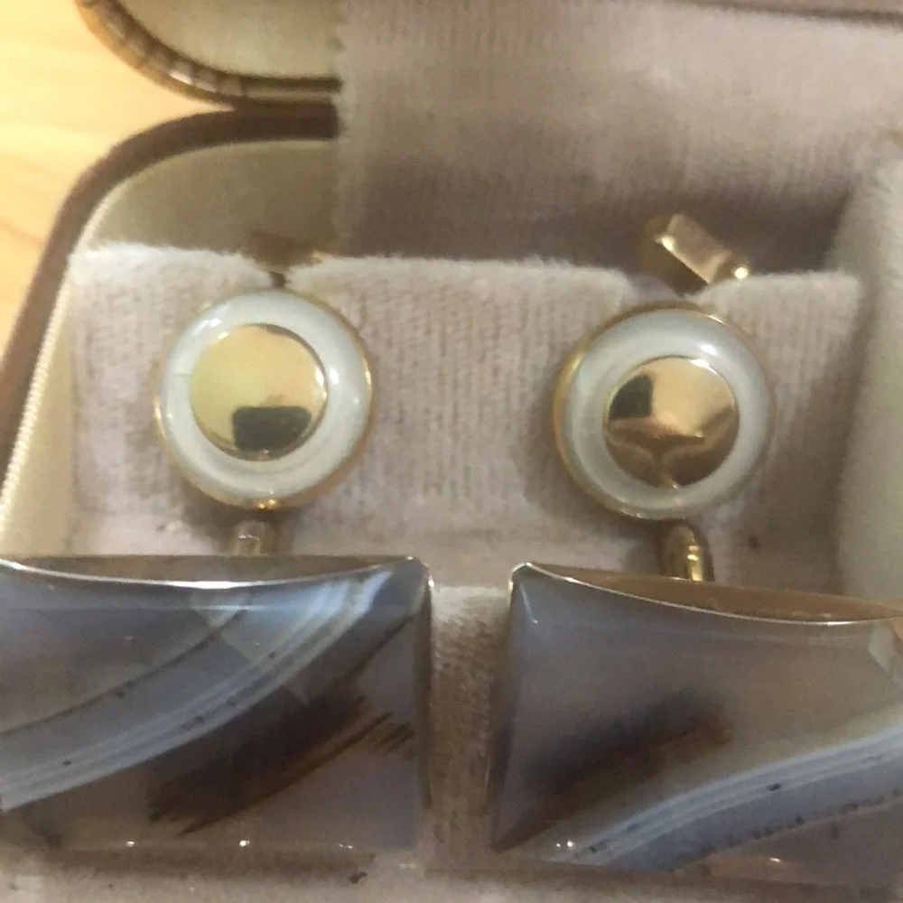 Vintage Shields Men's Jewelry Box & Jewelry